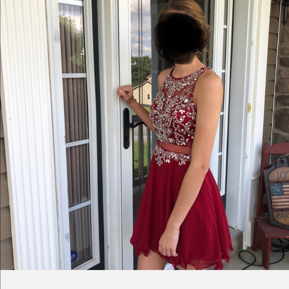 Dress - Picture 3 of 3
